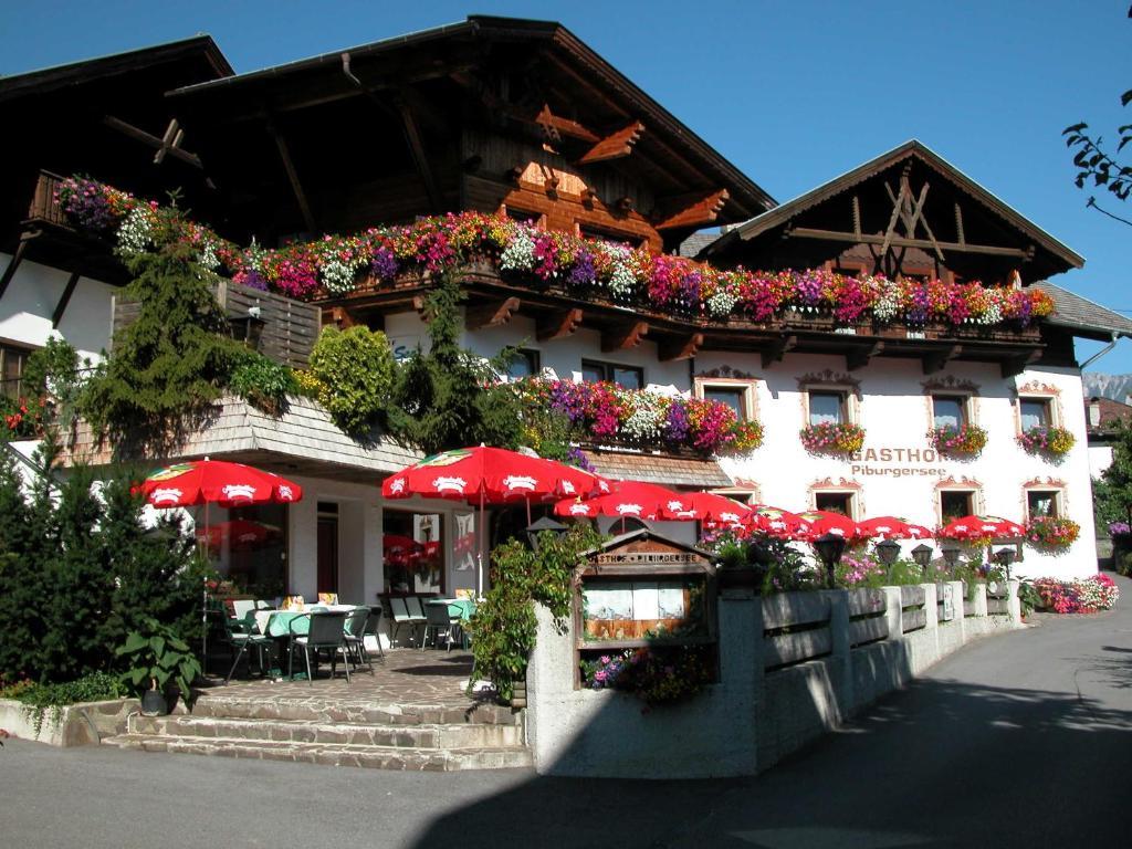 ホテルGasthof Piburger See オエッツ エクステリア 写真