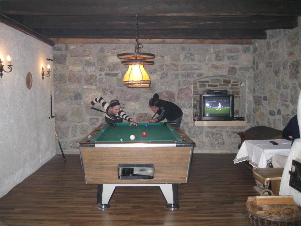 ホテルGasthof Piburger See オエッツ エクステリア 写真